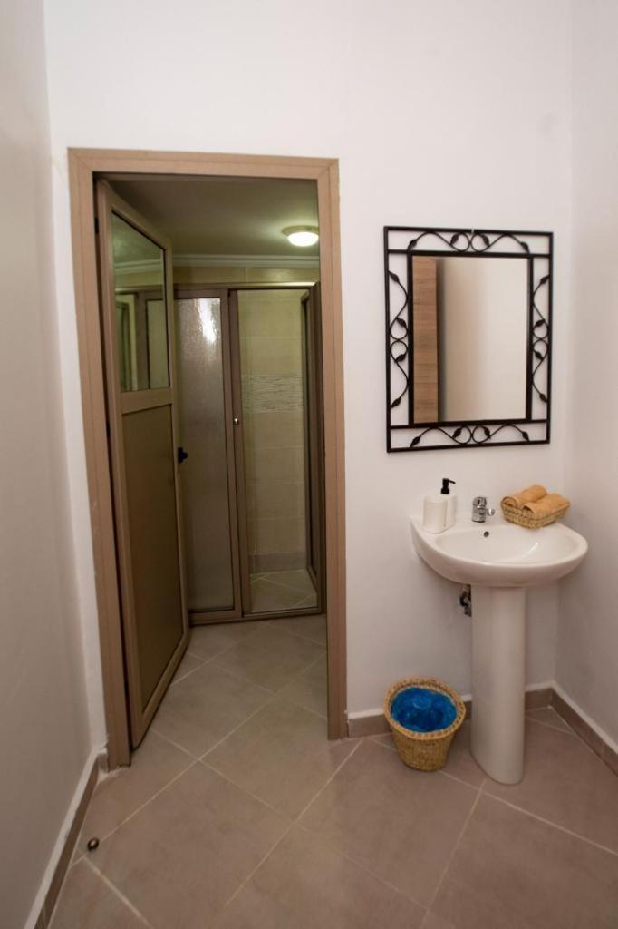 Dar Moghal Hotel Tiflet Екстериор снимка